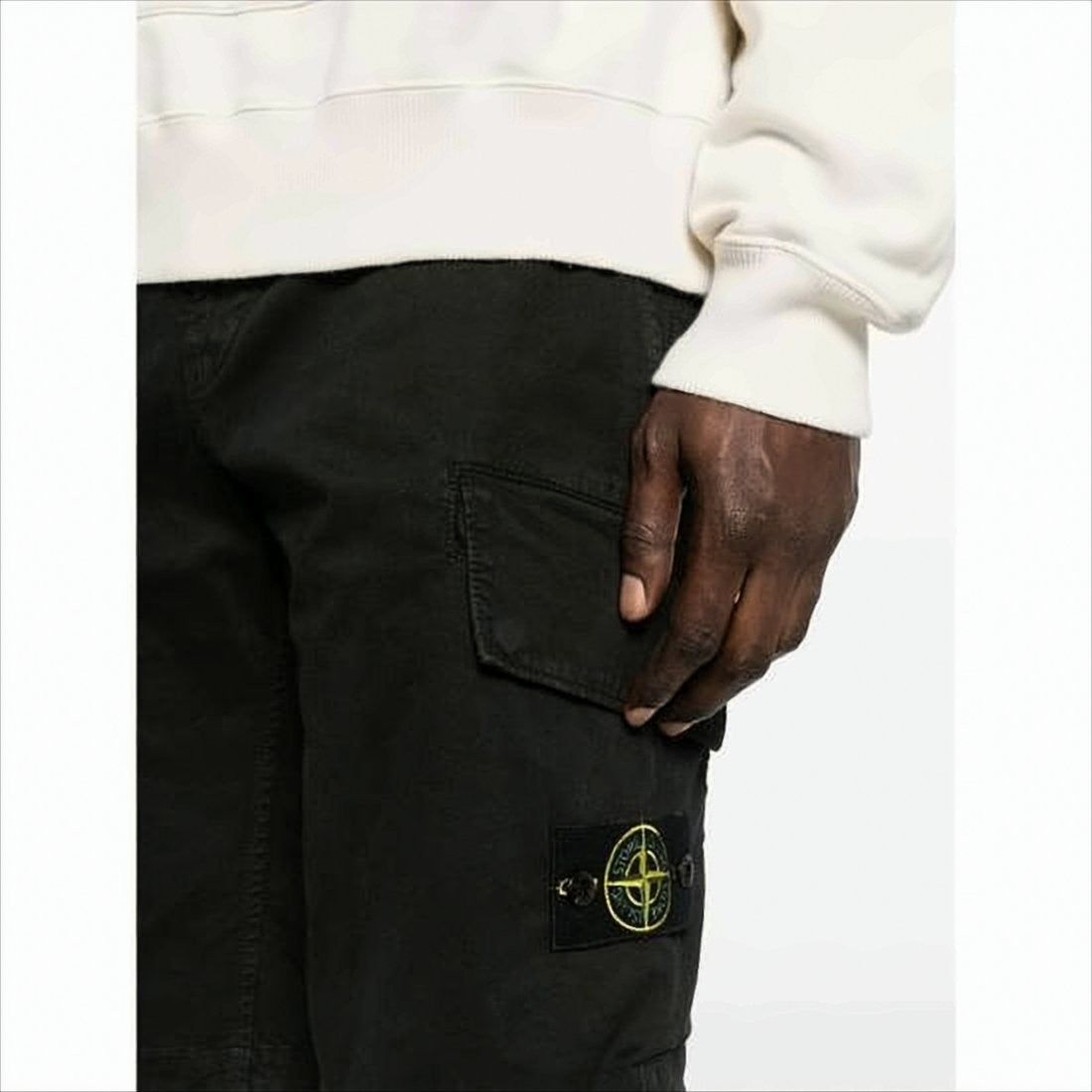 Stone Island Relaxed-Fit Cargo Shorts With Multiple Pockets