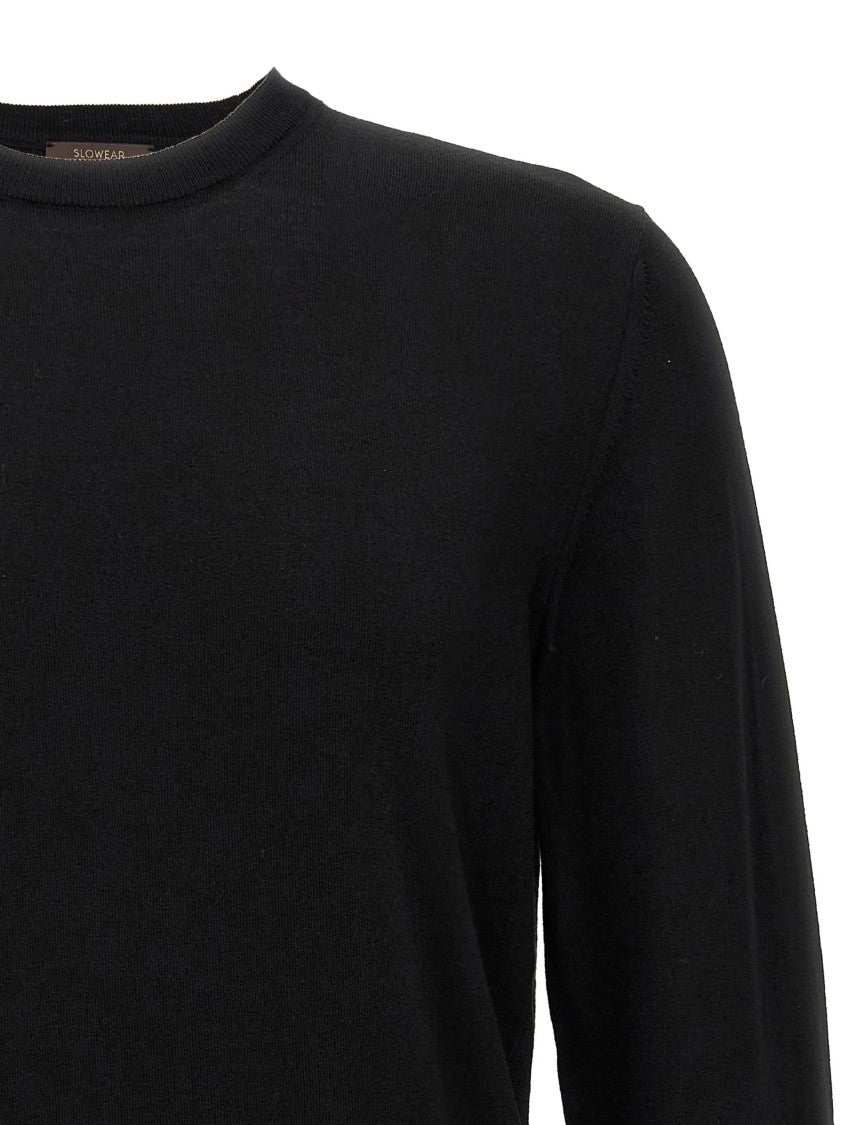Zanone Fine Knit Black Crewneck Sweater With Fitted Silhouette