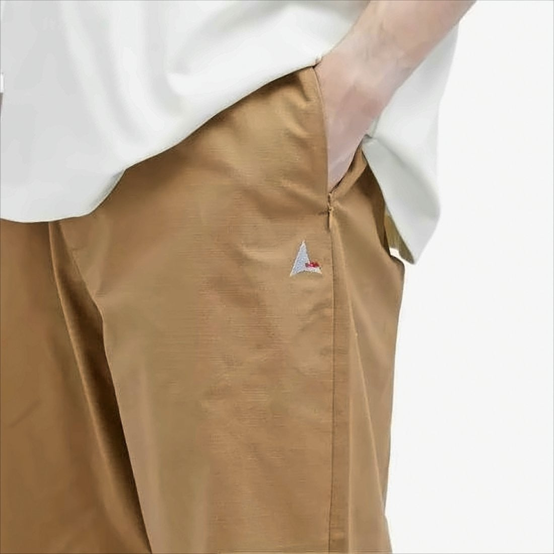 Roa Straight-Leg Pants With Aesthetic