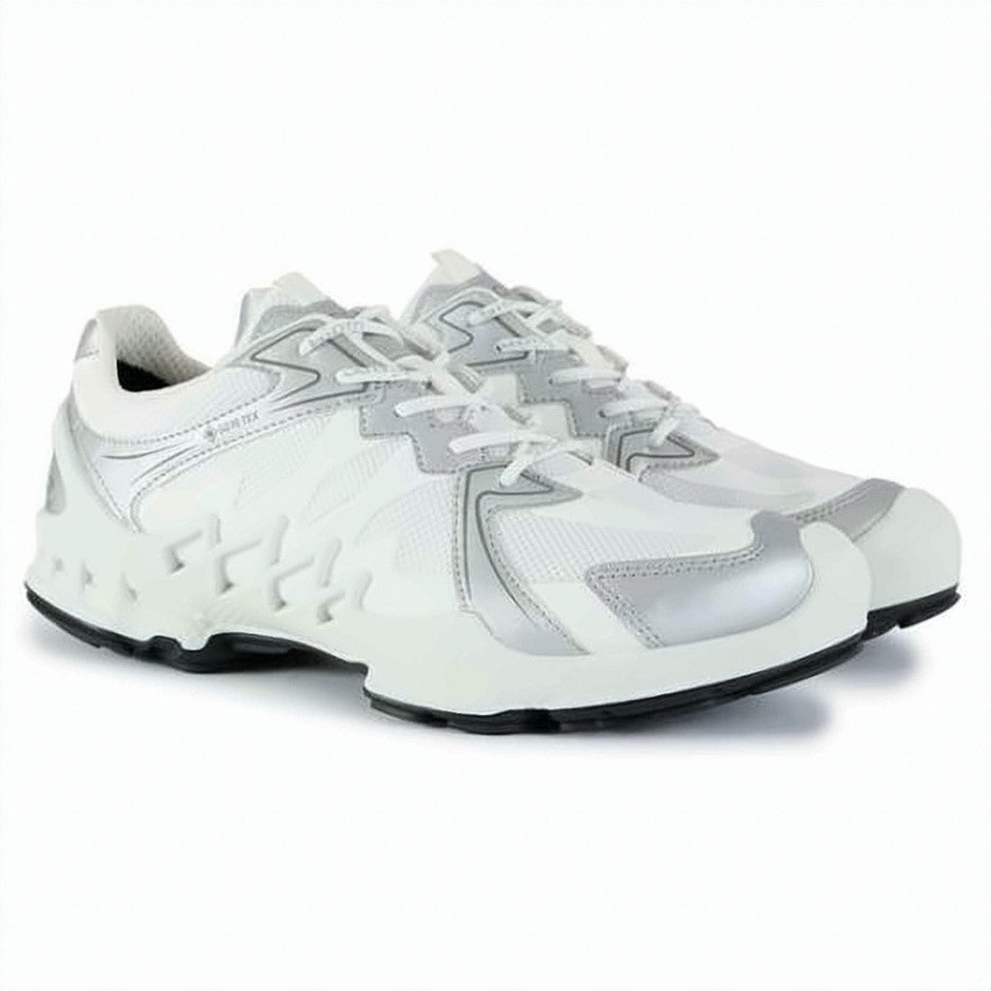 Ecco Textured White Sneakers With Silver-Tone Overlays
