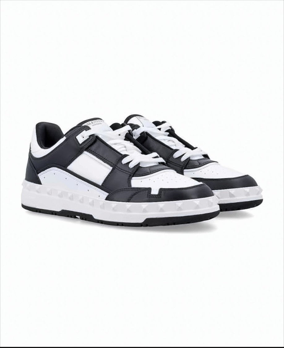 Valentino Low-Top Sneakers With Calf Leather Upper
