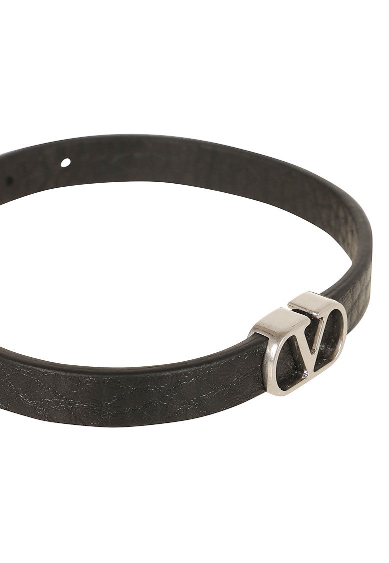 Valentino Garavani Vlogo Adjustable Grainy Leather Strap Bracelet