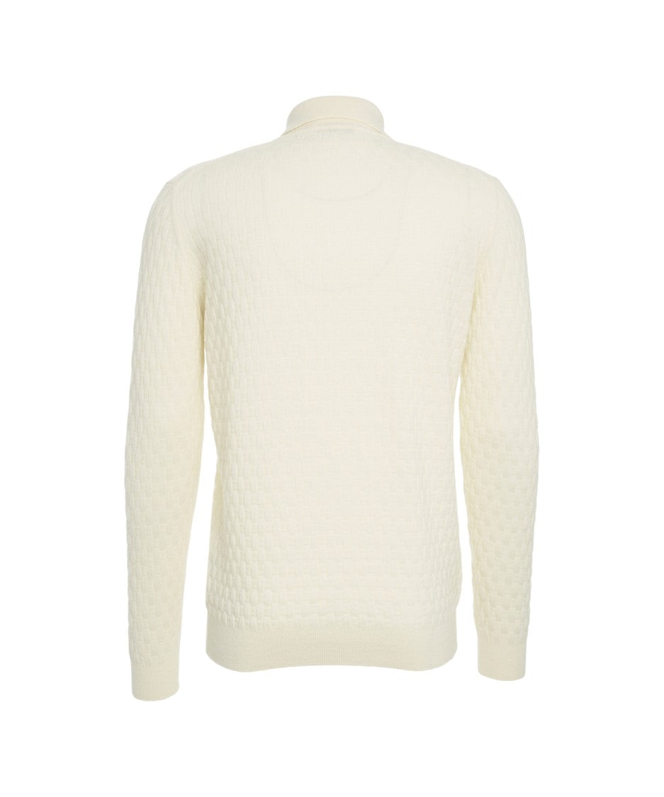 Gender Textured Knit Polo Sweater With Collar