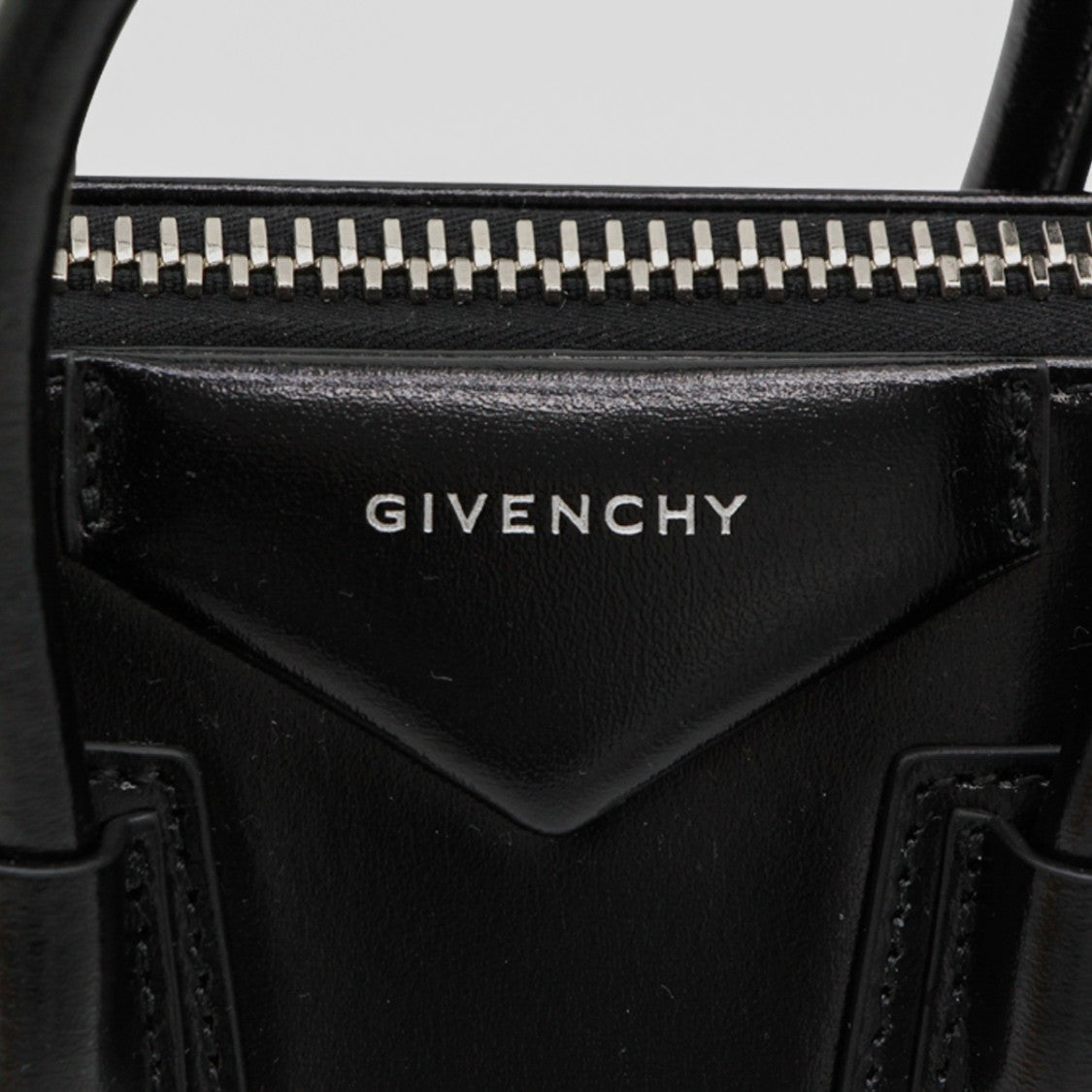 Givenchy Structured Black Leather Antigona Top Handle Bag