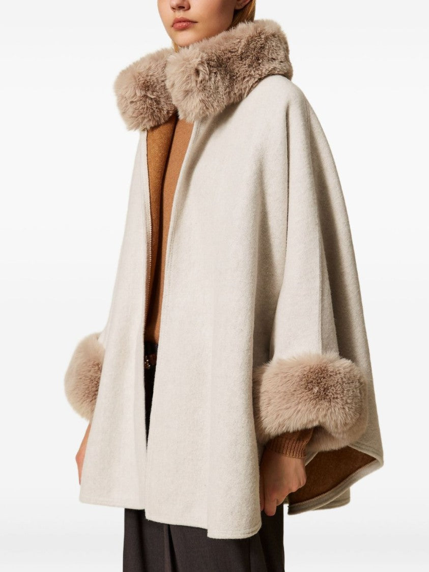 Twin-Set Twin-Set Bianco Cape Coat