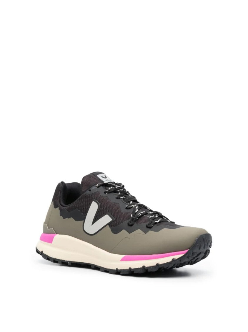 Veja Fitz Roy Trek-Shell Sneakers