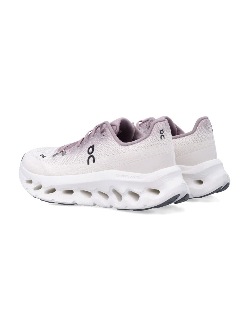 On Running Cloudtilt Lightweight Woman's Sneakers In Beige