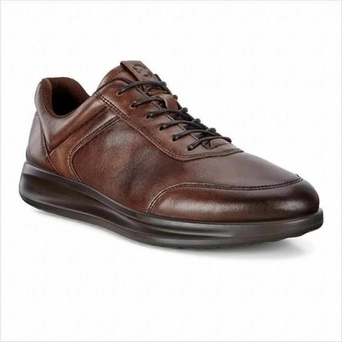 Ecco Smooth Leather Sneakers With Textured Rubber Outsole