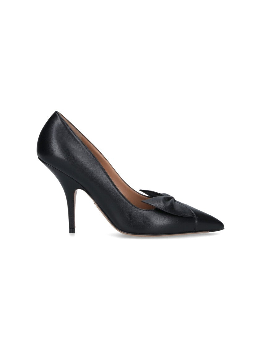 Ferragamo High Heel Black Pumps With Polished Finish