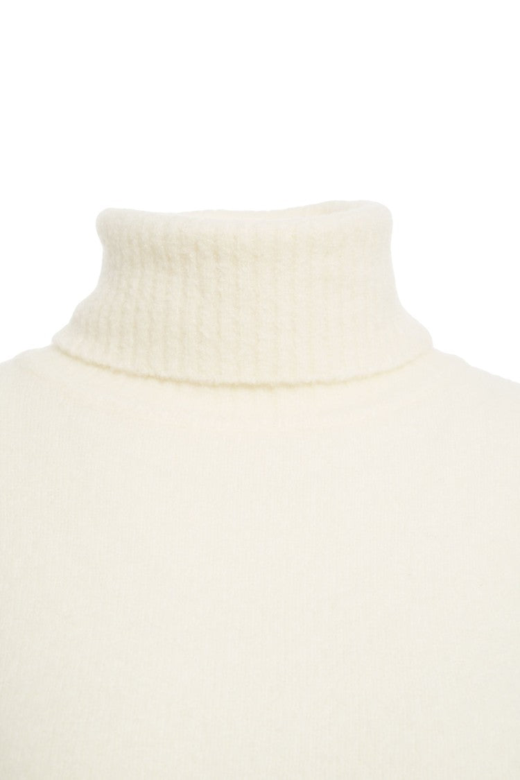 Crush Cropped Cashmere Turtleneck Sweater With Oversized Silhouette