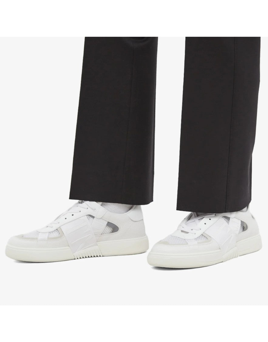 Valentino Garavani Vl7n Logo Low-Top Sneakers