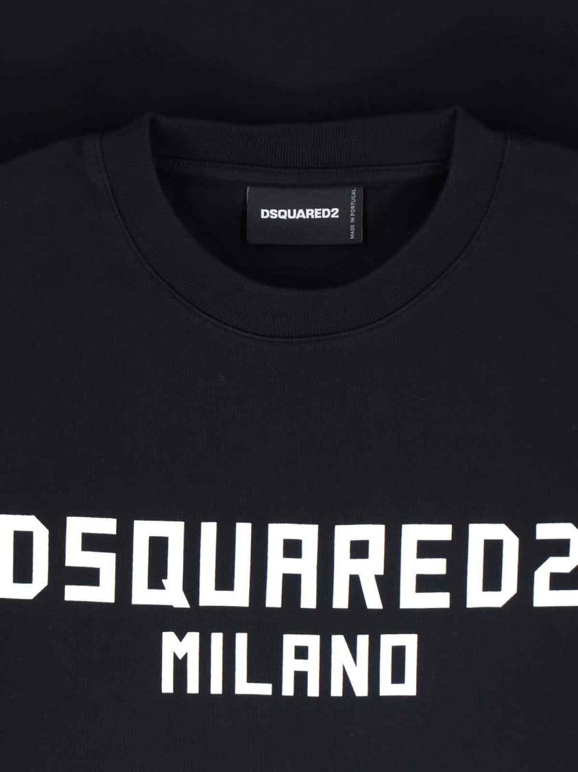 Dsquared2 Graphic Black Cotton T-Shirt With Bold Contrast Logo