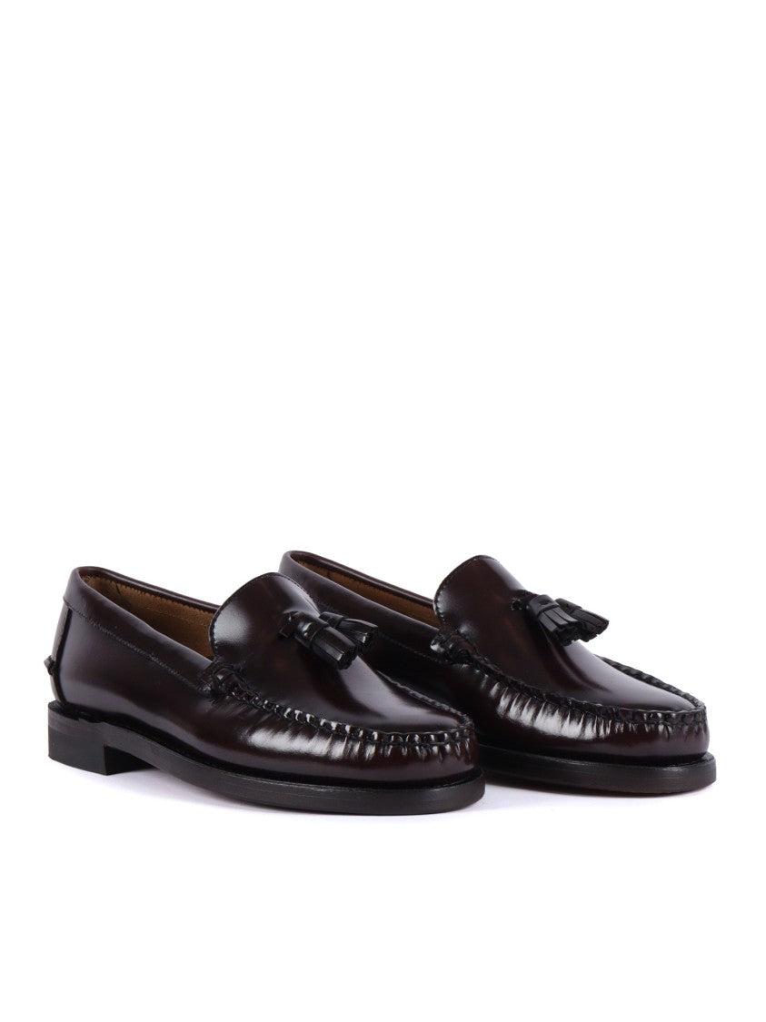 Sebago Handcrafted Brown Leather Moccasin With Traditional Detailing