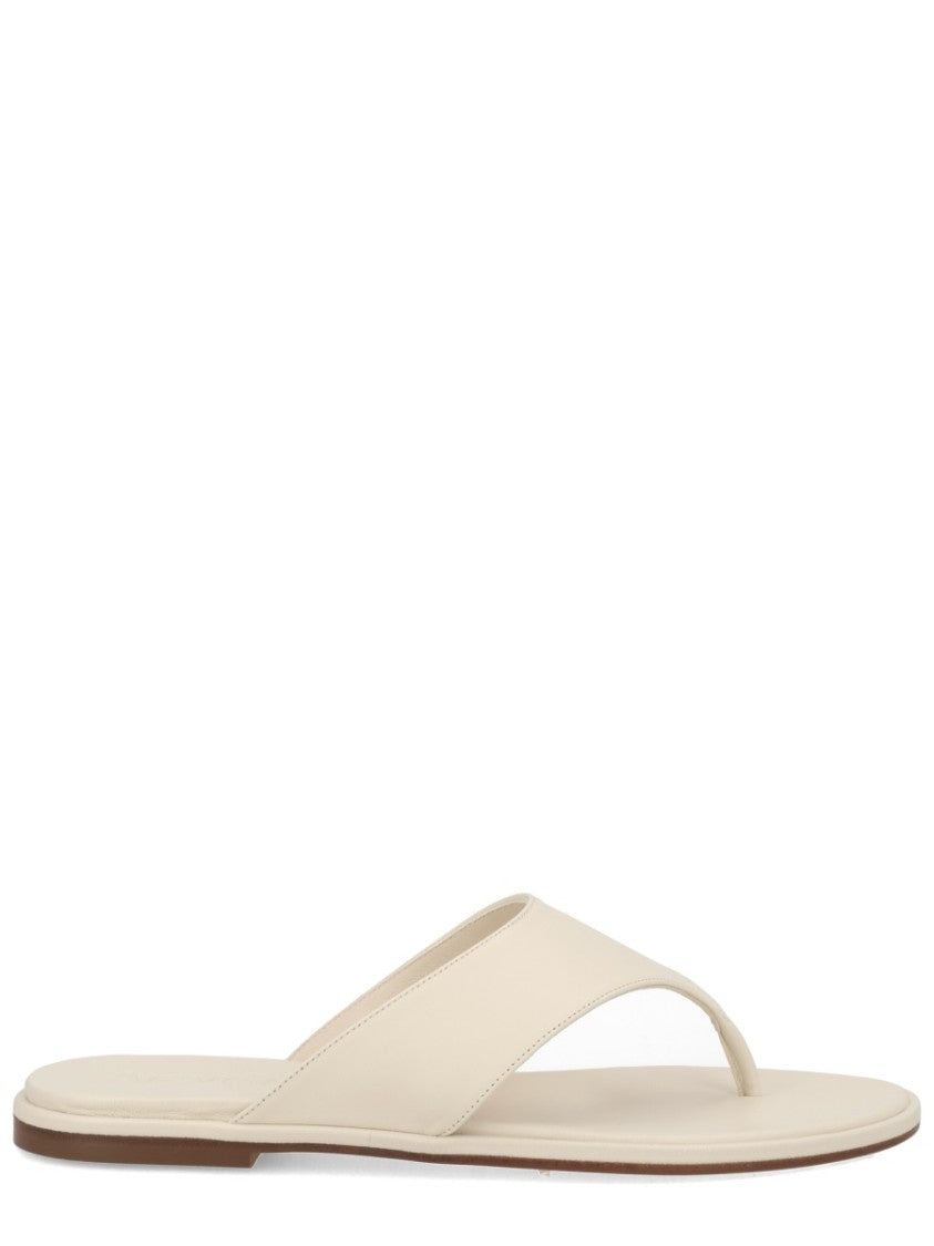 Aeydē Black Leather Toe Post Sandals