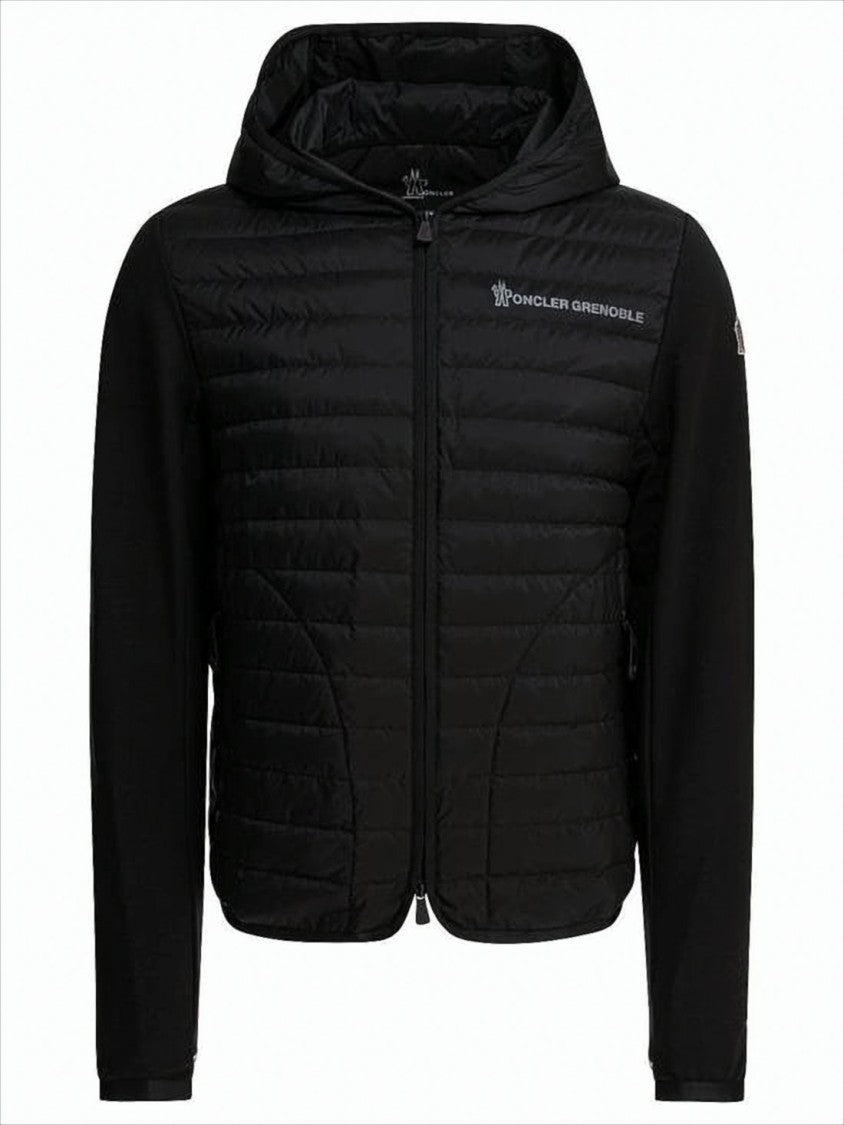 Moncler Quilted Paddedjacket With Hood And Zippered Closure