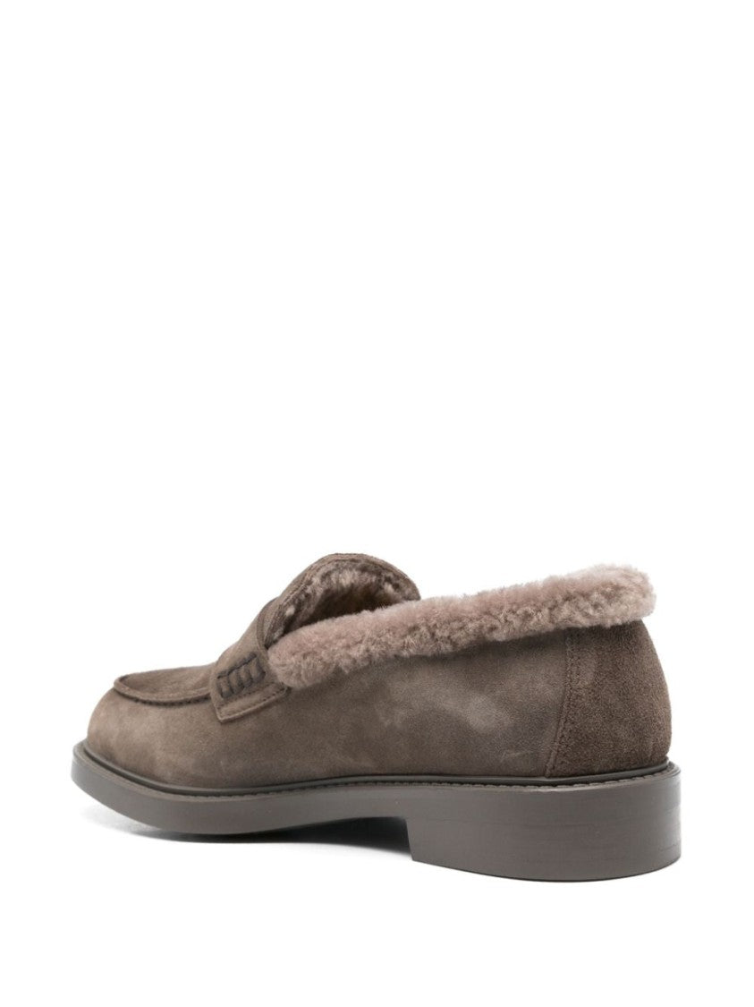 Doucal's Classic Grey Leather Loafers With Plush Lining