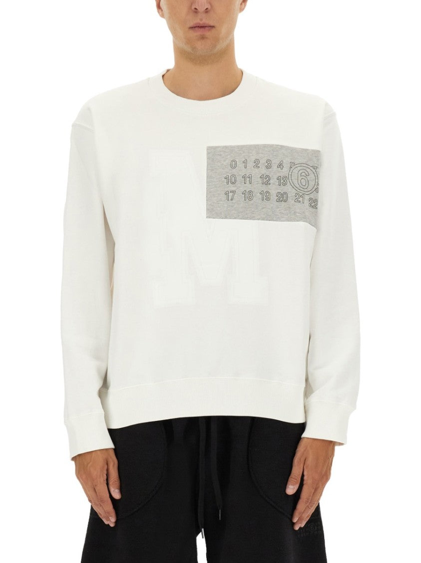 Mm6 By Maison Margiela White Sweatshirt With Contrasting Logo Patch