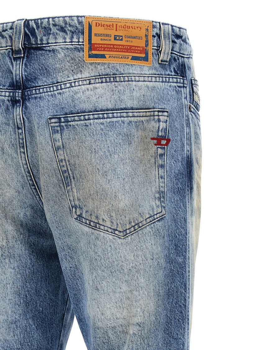 Diesel '1998 D-Buck 0Cmbm' Jeans