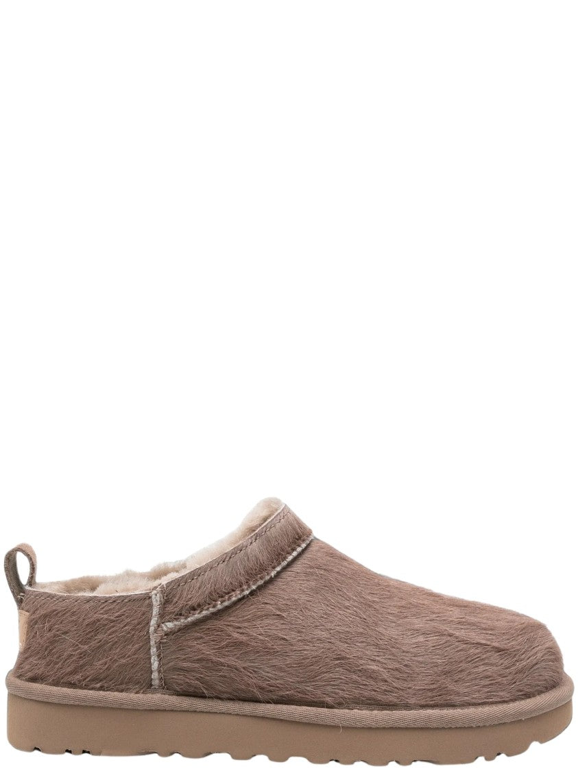 Ugg Calf-Hair Logo-Patch Ankle Boots
