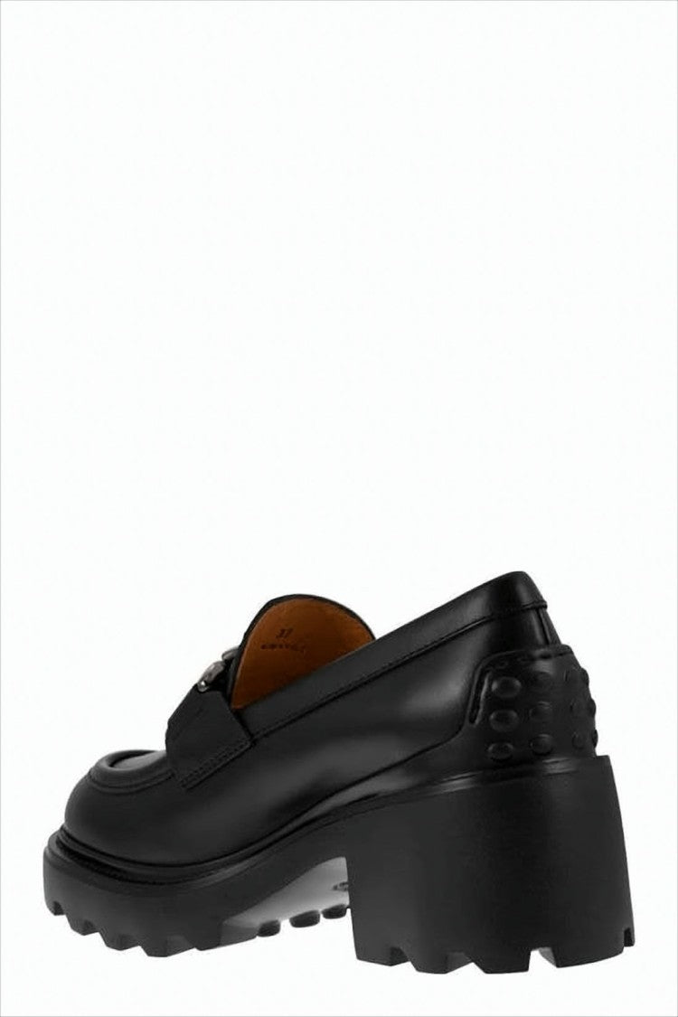 Tod's Chunky Leather Loafers With Prominent Metal Chain Detail
