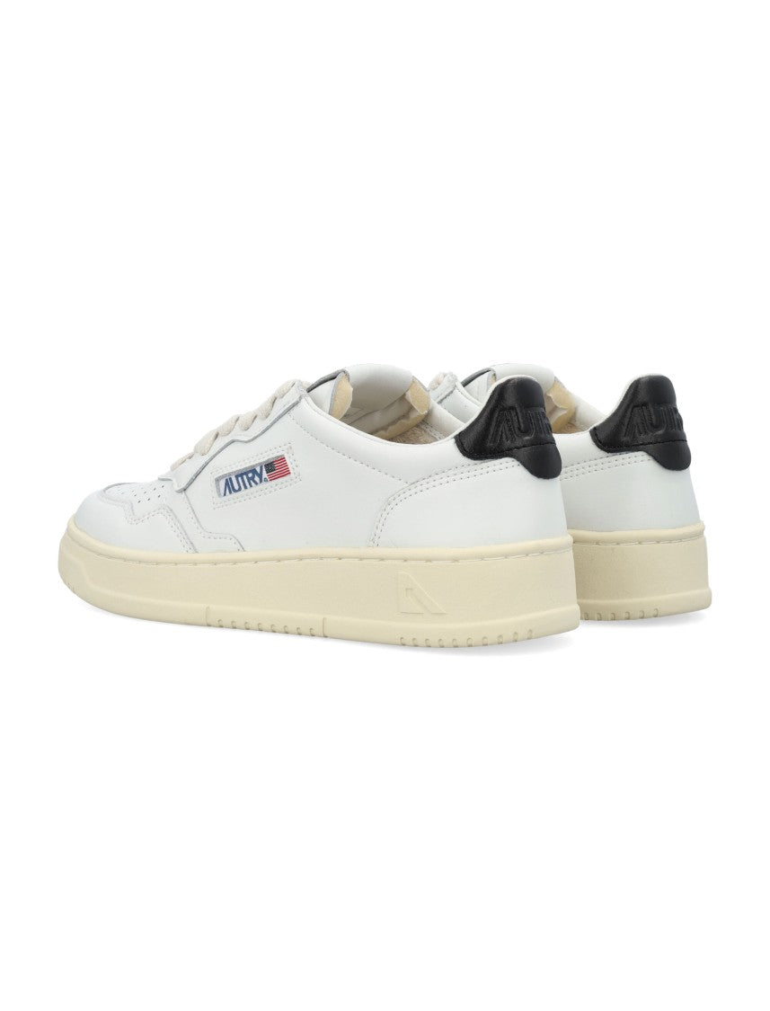 Autry Medalist Leather Low Sneakers White Black