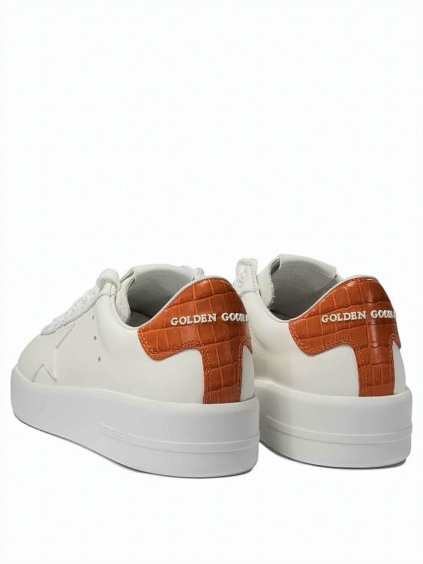 Golden Goose Low-Top Smooth Leather Sneakers With Star Detail