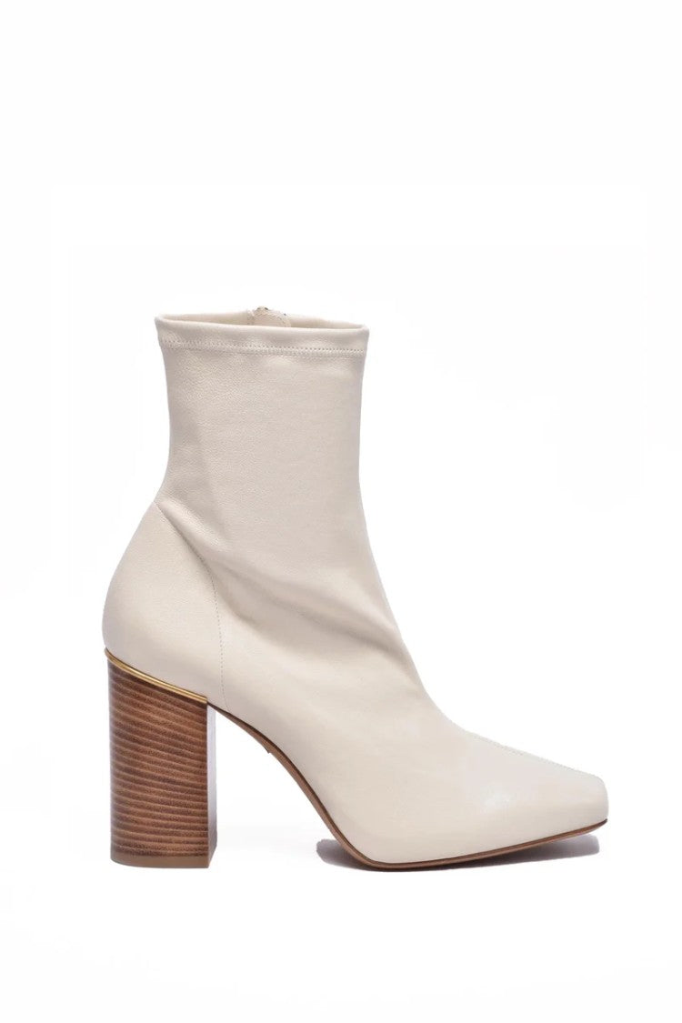 Chloé Leather Ankle Boot With Zip - Beige