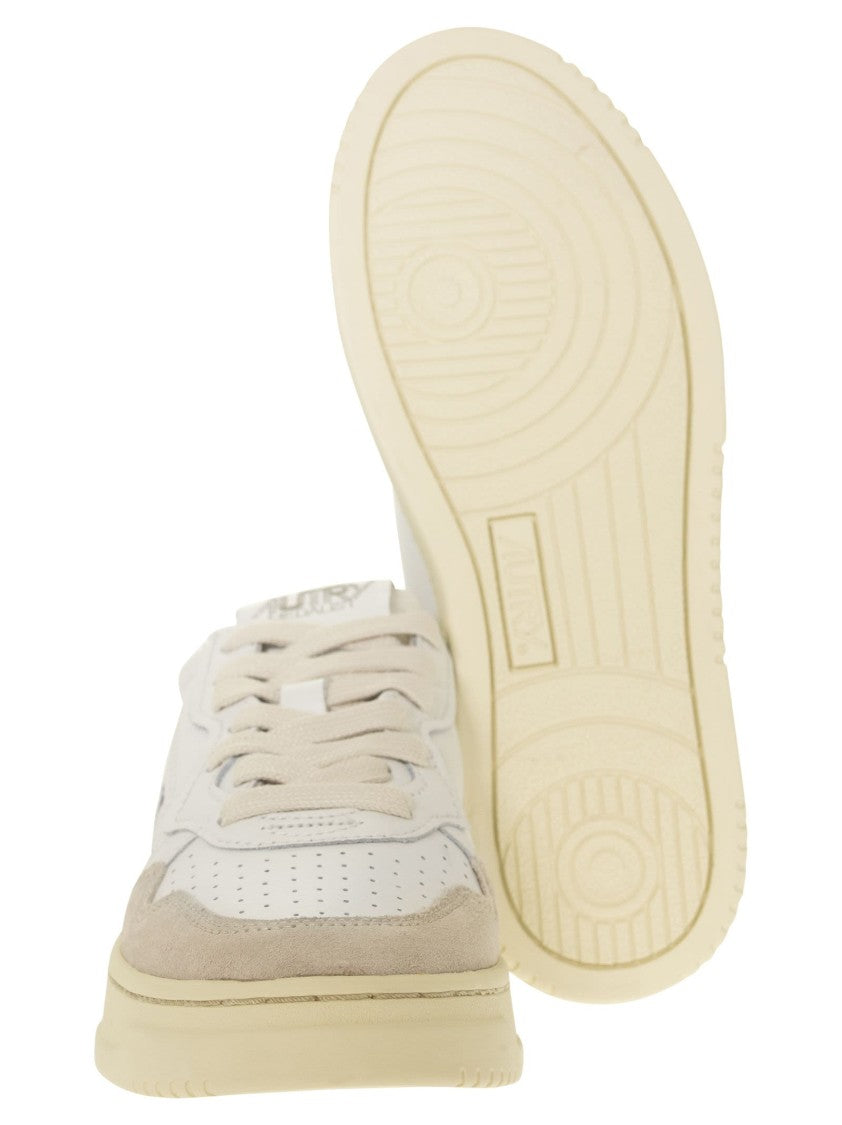 Autry Medalist Low - Leather And Suede Sneakers