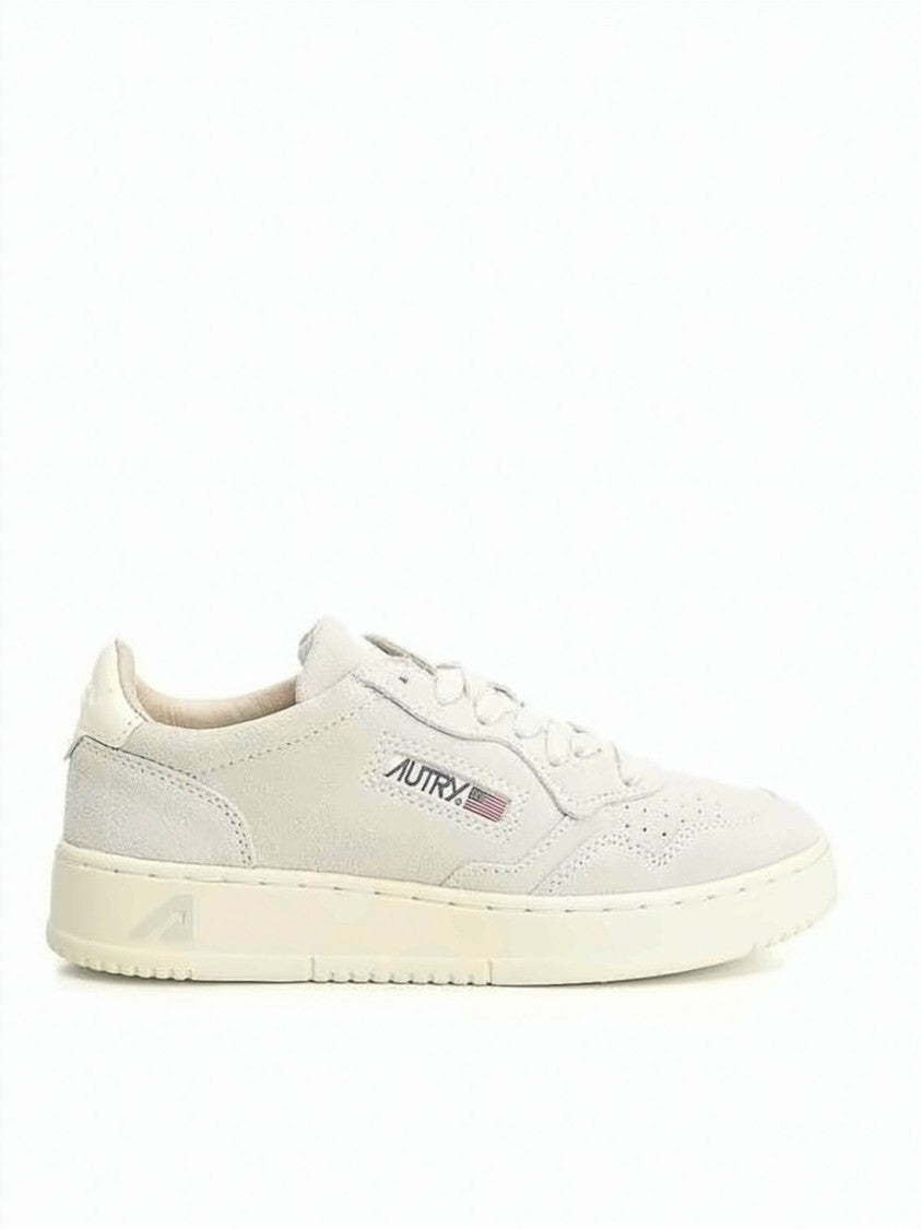 Autry Suede Upper Low-Top Sneakers With Minimalist Design