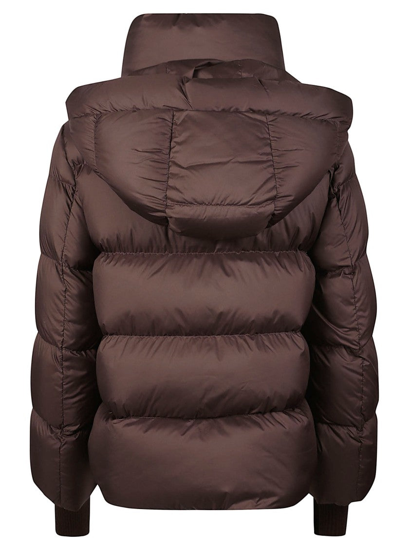 Add Short Down Polyester Cape