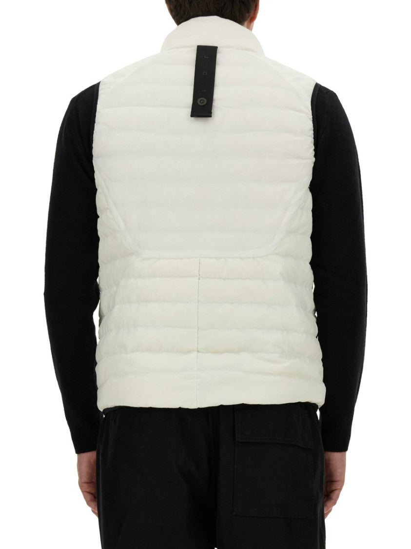 Jg1 Quilted High-Collar Padded Vest With Zippered Pockets