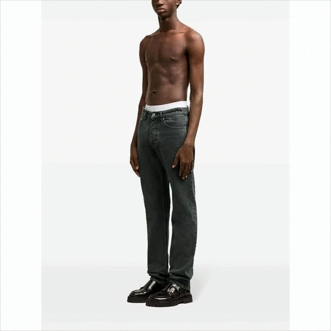 Ami Paris Straight-Leg Denim Pants With Timeless Design