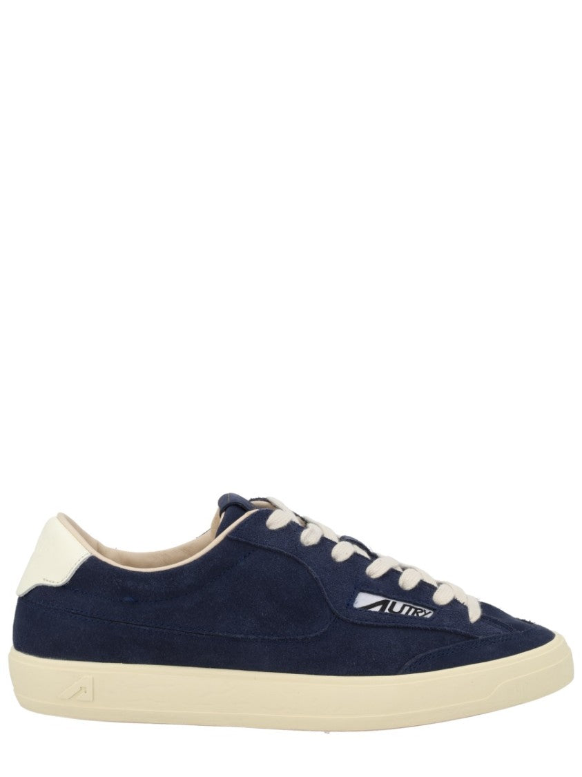 Autry Windscape Low Deep Navy Sneakers