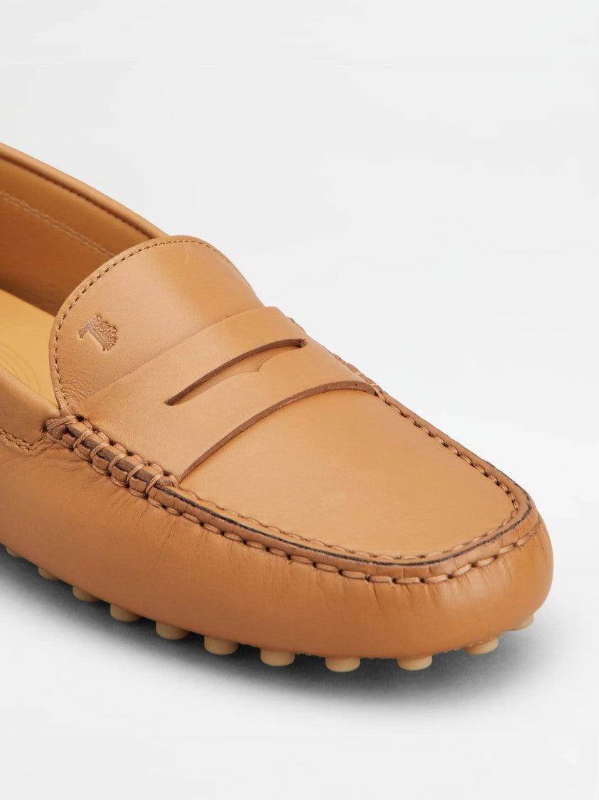 Tod's Brown Calzature Handcrafted Calf Leather Loafers