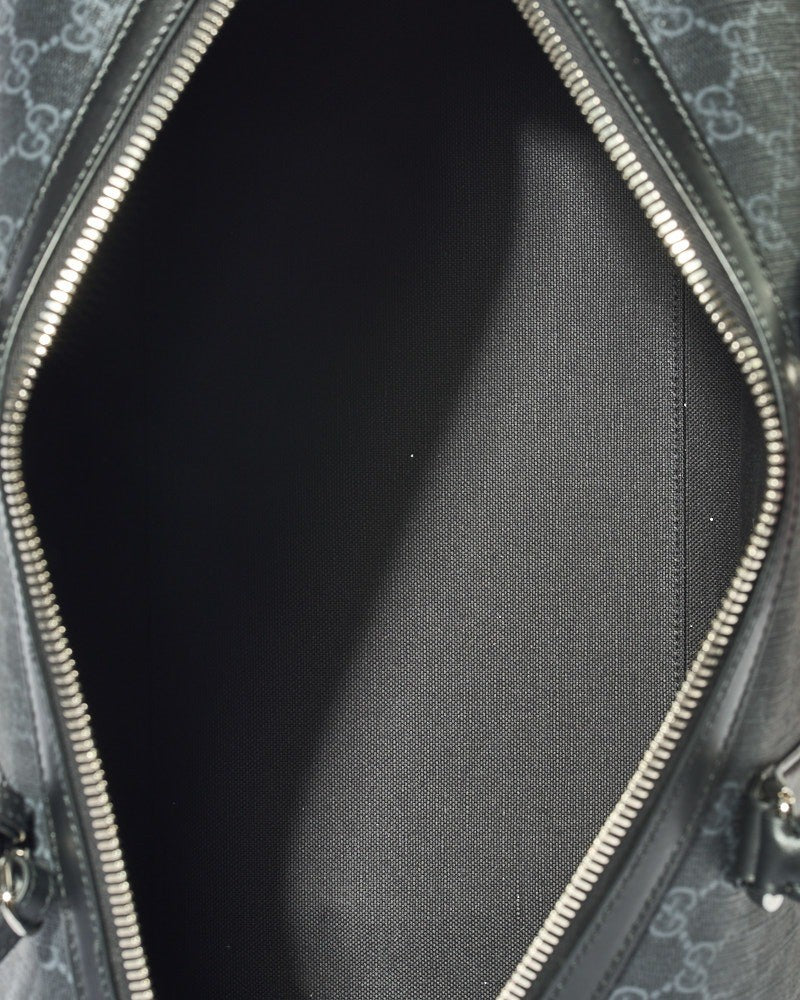 Gucci Medium Gg Supreme Canvas Travel Bag