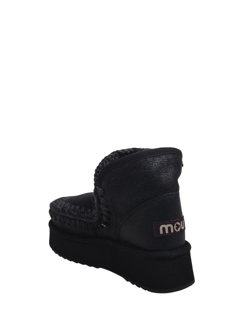 Mou Low-Cut Black Platform Boot With Whipstitch Detailing