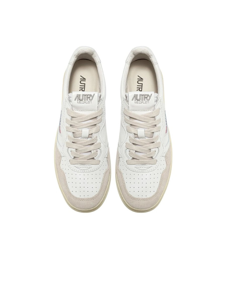 Autry Medalist Low Sneakers In White Leather