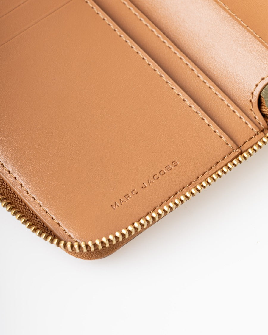 Marc Jacobs Textured Full-Grain Leather Continental Wallet With Wristlet Strap