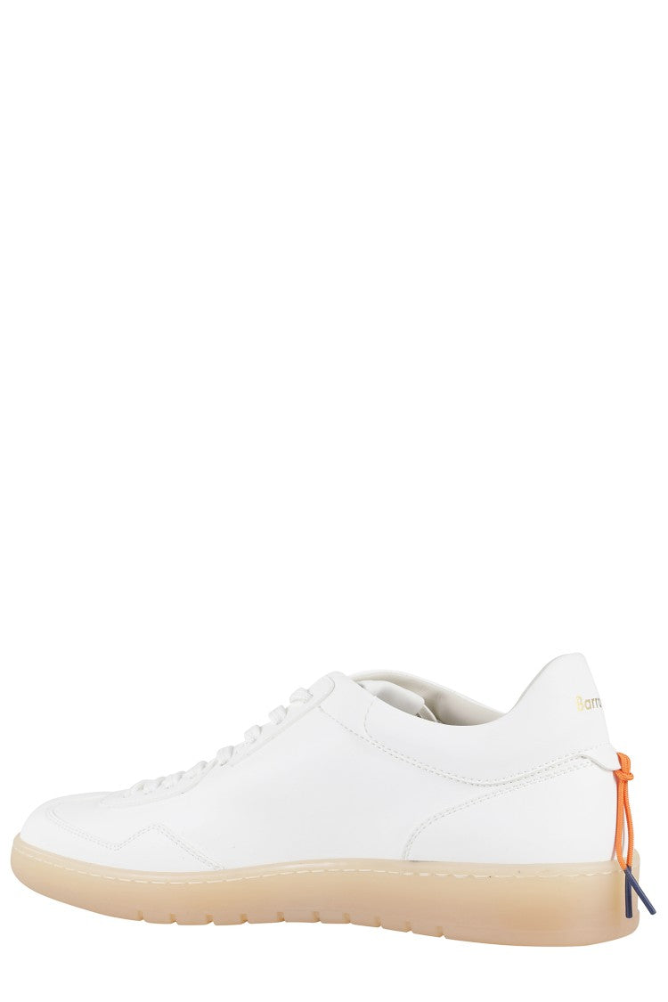 Barracuda Minimalist Leather Sneakers With Contrasting Heel Tab