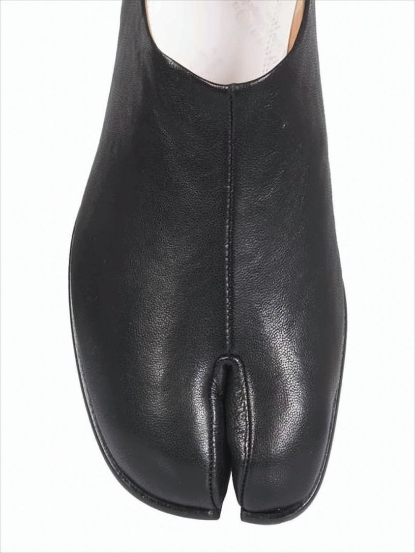 Maison Margiela Black Smooth Leather Loafers With Split-Toe Detail