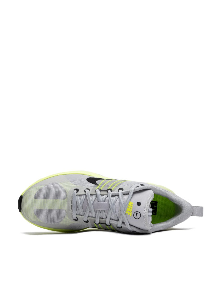 Nike Lunar Roam Sneakers