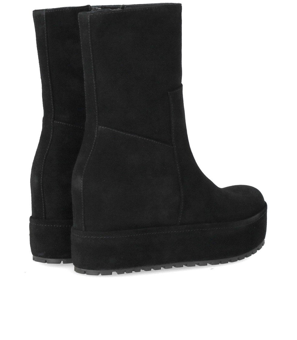Paloma Barceló Smooth Black Suede Disa Ankle Boots With Internal Wedge