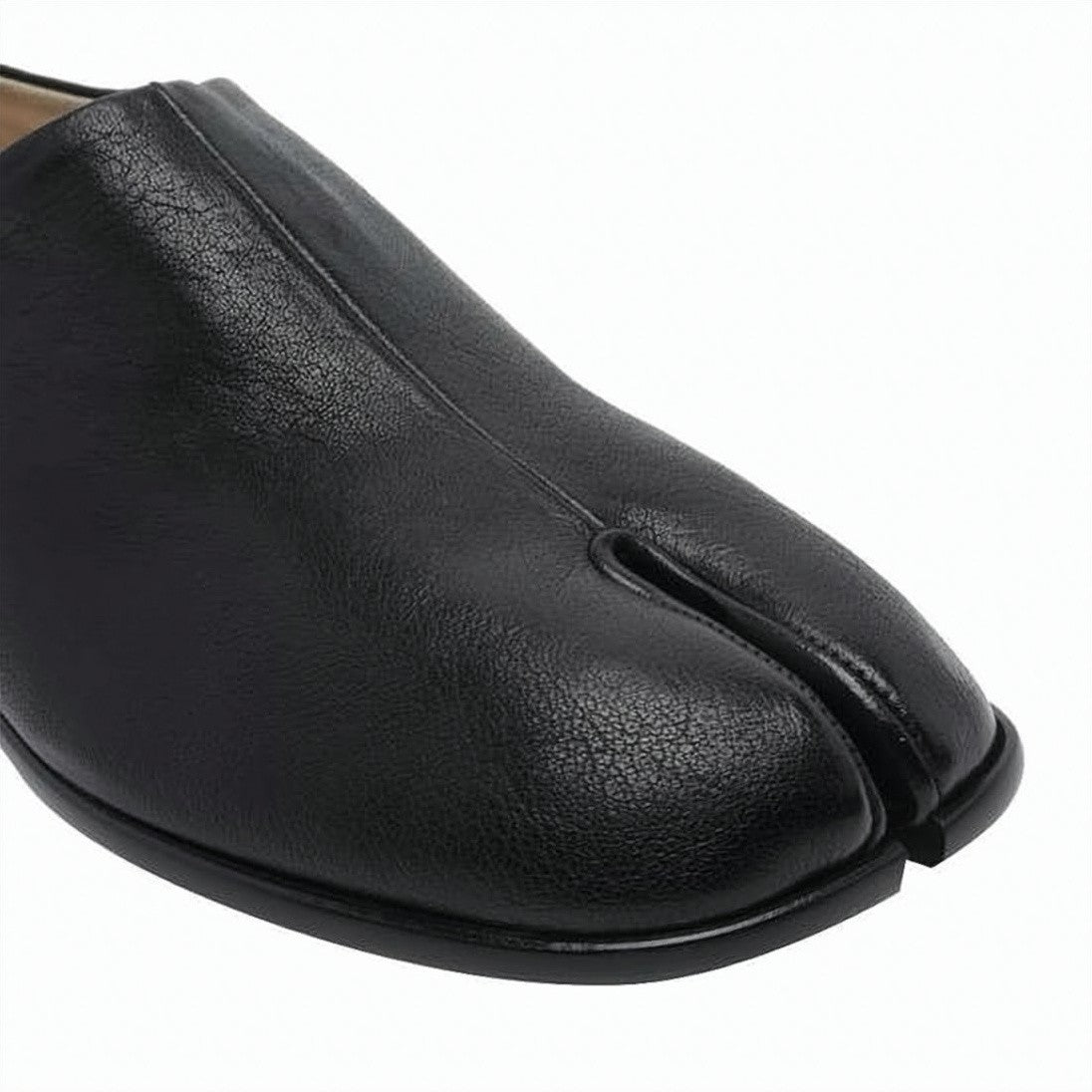 Maison Margiela Split-Toe Black Slip-On Shoes In Calf Leather And Lambskin