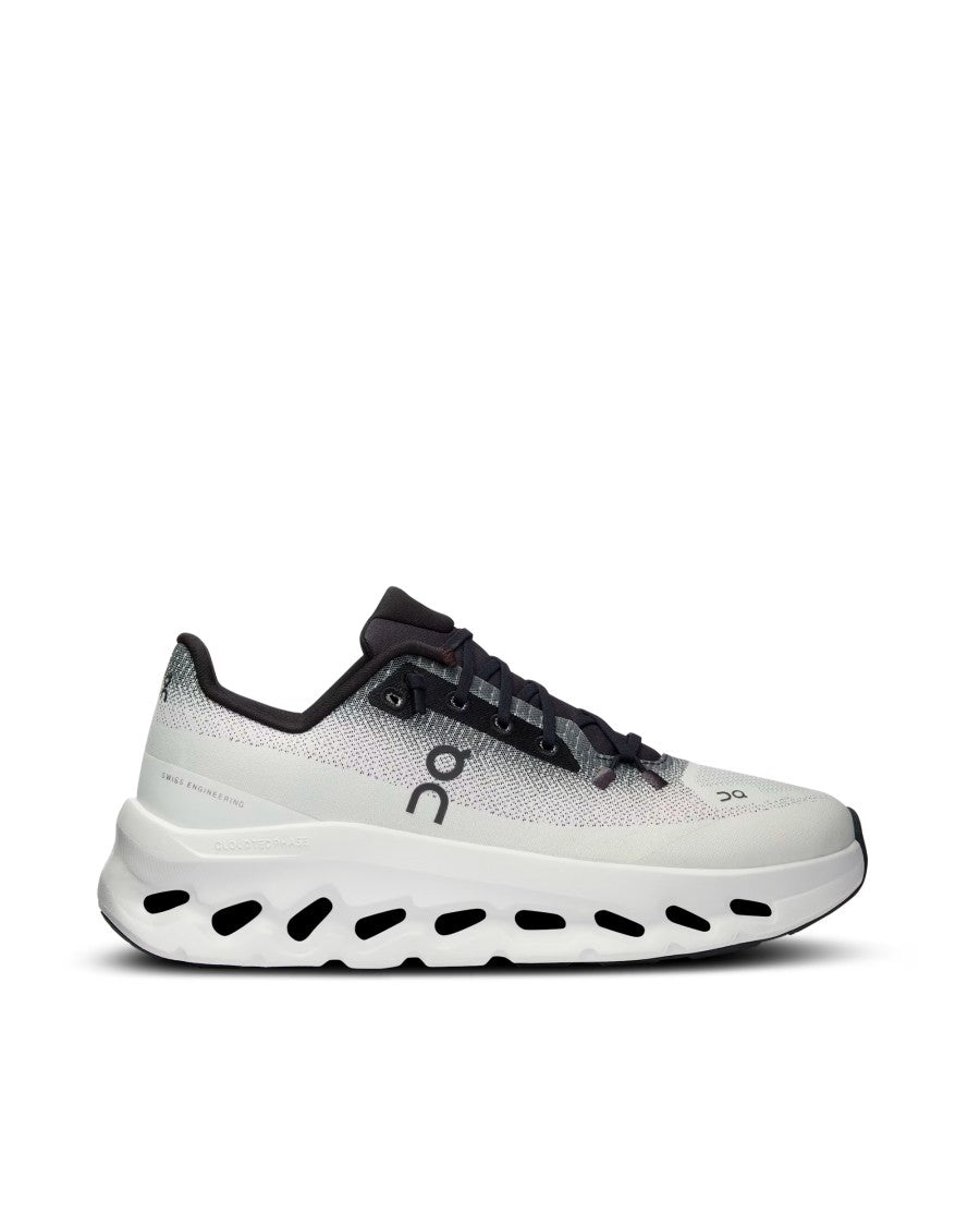 On Cloudtilt Sneakers With Energy-Returning Helion™ Foam