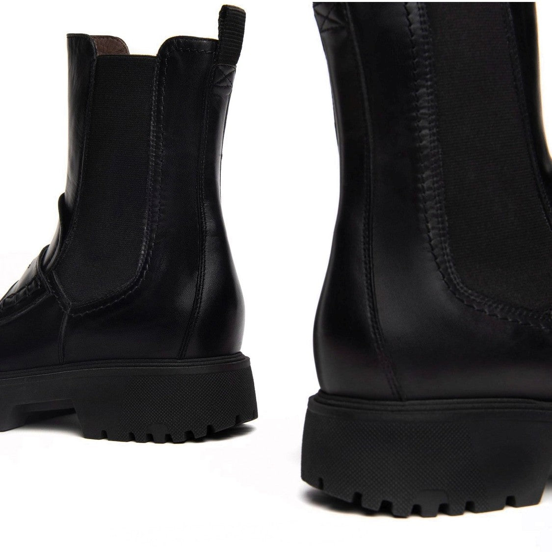 Nerogiardini Black Guanto Elastic Panel Sleek Leather Boots