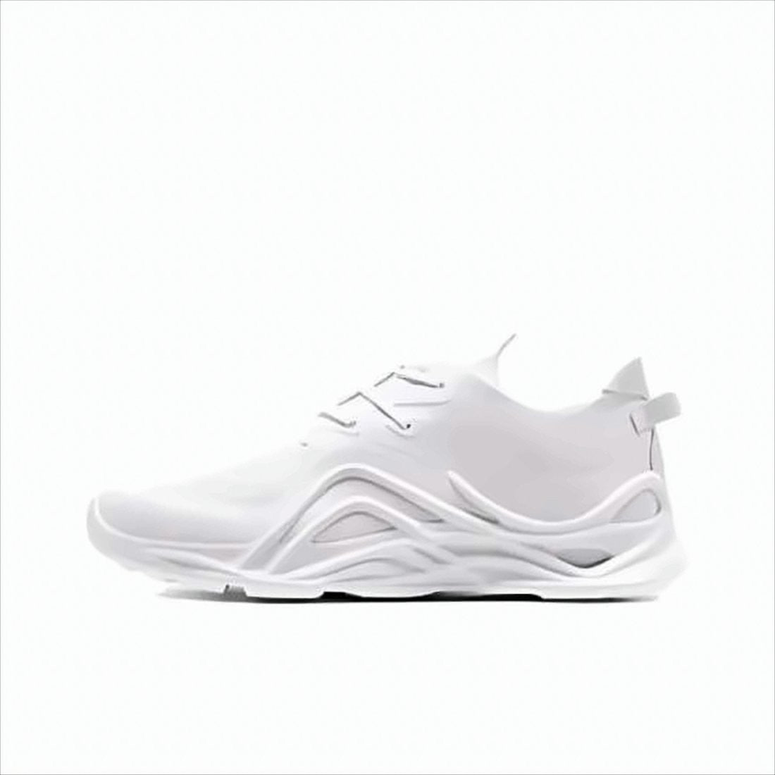 Ecco Minimalist White Sneakers With Wave-Like Detailing