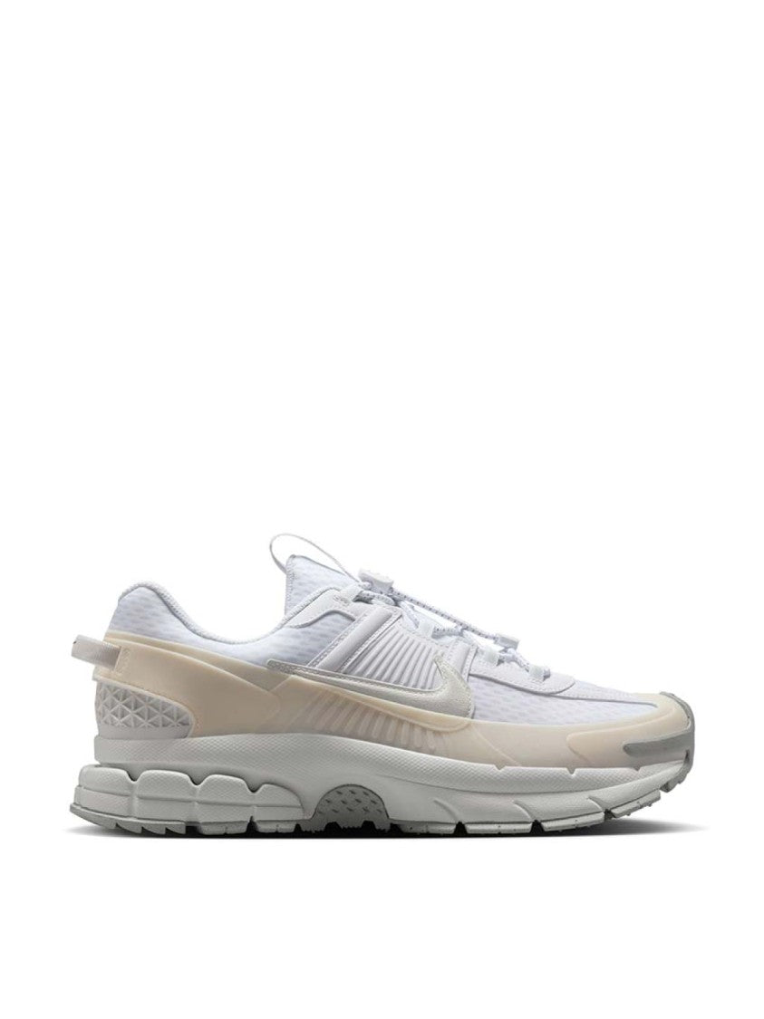Nike Zoom Vomero Roam Sneakers