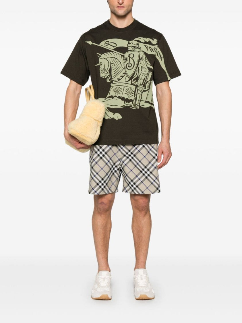 Burberry Knight Graphic Print T-Shirt With Relaxed Fit