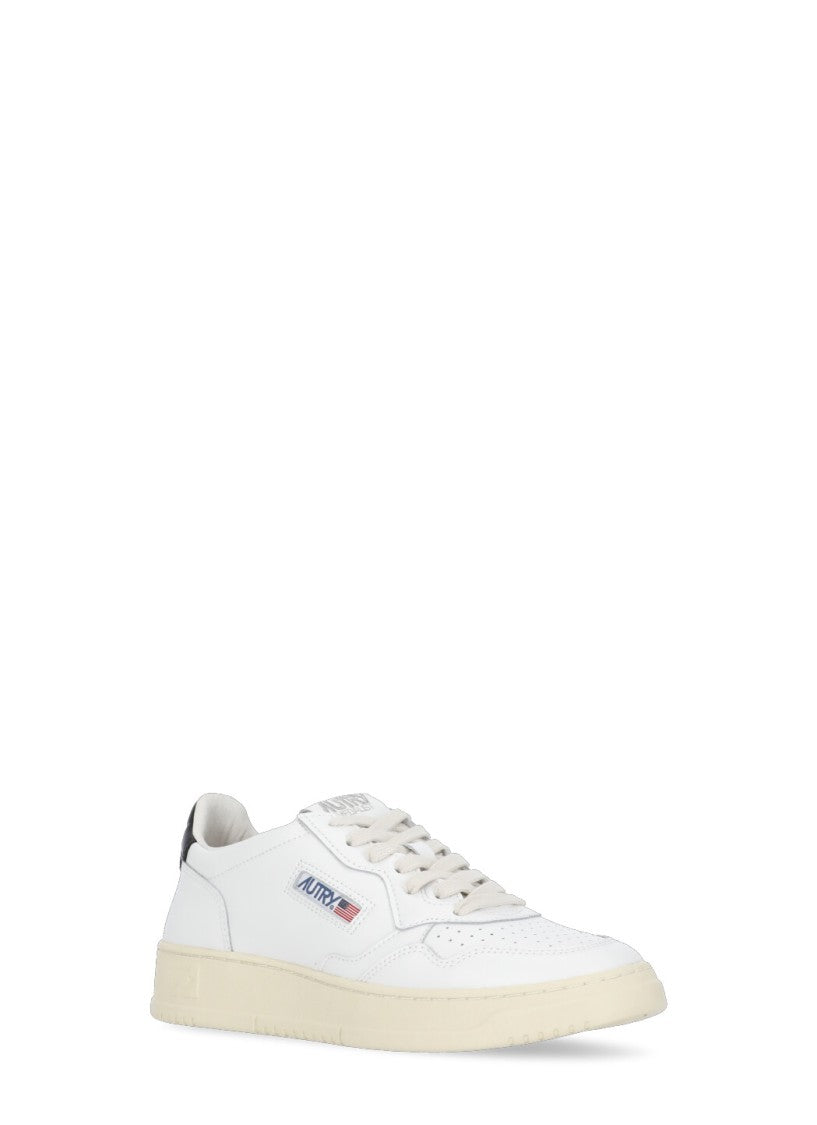 Autry White Low Medalist Leather Sneakers