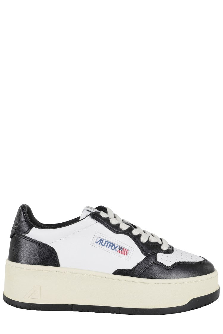 Autry Low-Top Sneaker In White Leather